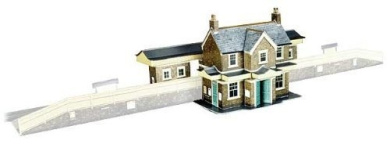 B30 Superquick 4 Terraced Houses Card Model Kit by Superquick 1/72 OO/HO 