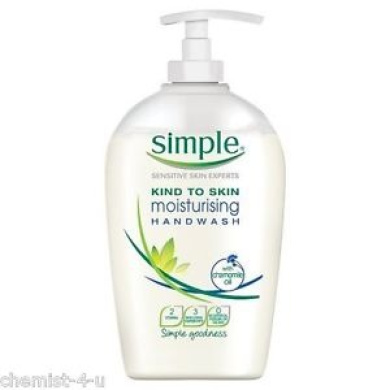 simple moisturising hand wash
