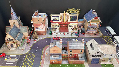 The CityBuilder O Gauge 1:48 Scale Roads /& PAVEMENTS Cardboard Model Making Kit Model Railroad Accessories